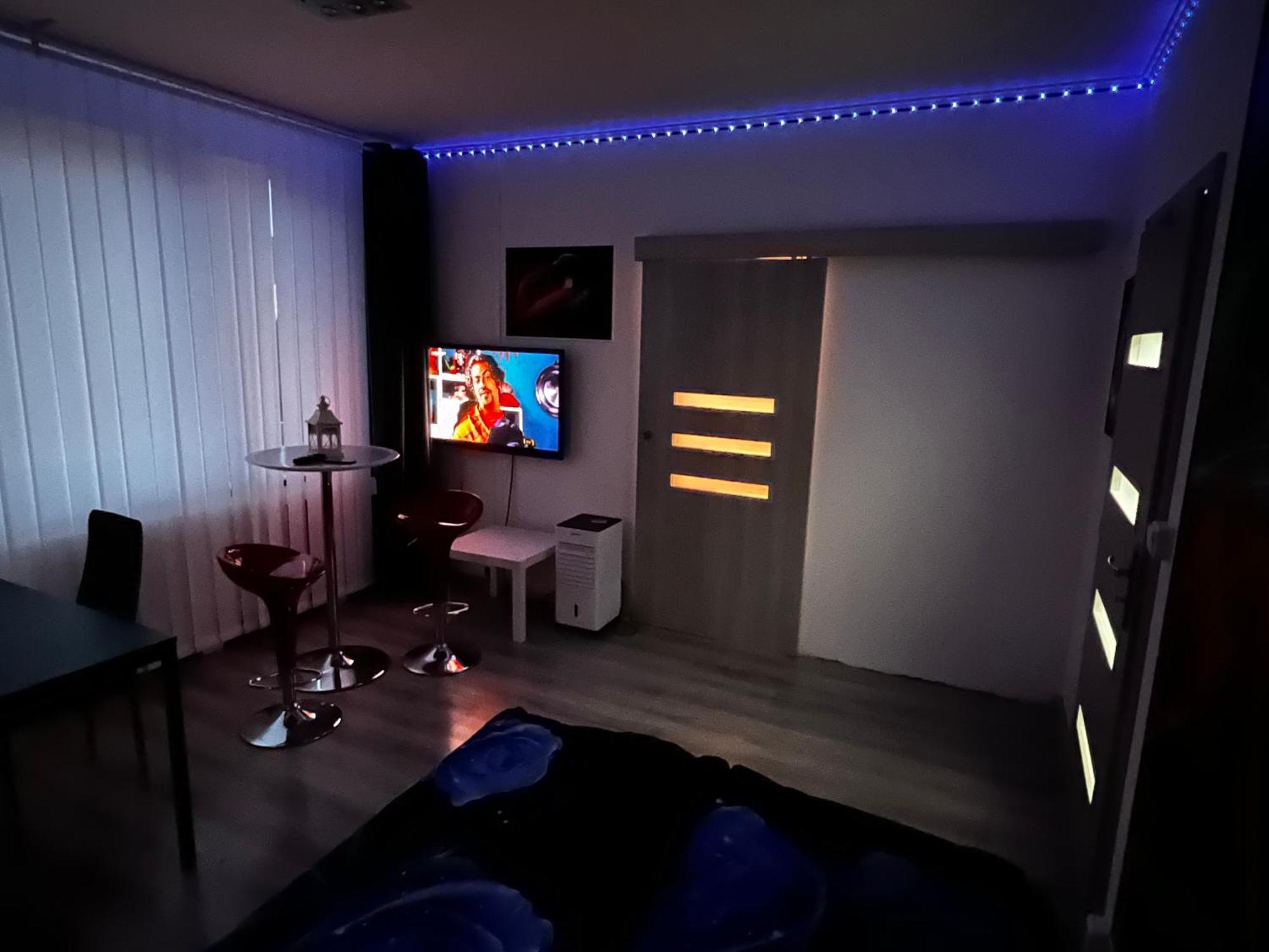 Monfas Apartment Barrandov Прага Экстерьер фото