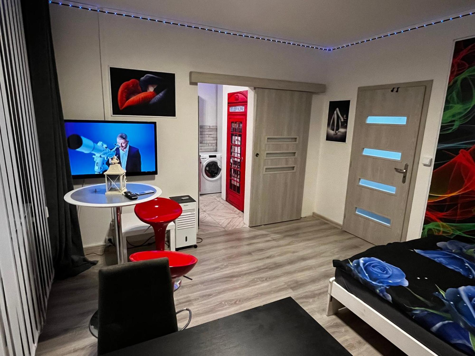 Monfas Apartment Barrandov Прага Экстерьер фото